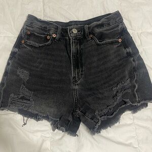 American eagle boyfriend shorts
